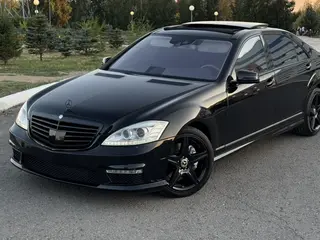 Mercedes-Benz S 500