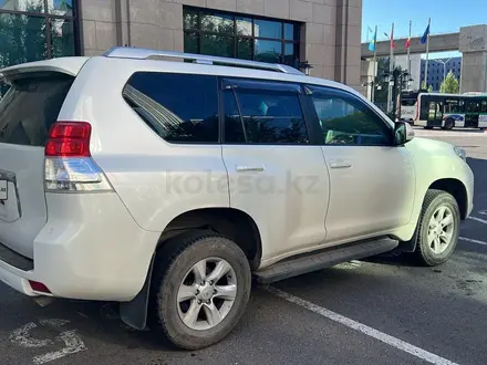 Toyota Land Cruiser Prado 2013 года за 14 000 000 тг. в Астана – фото 11