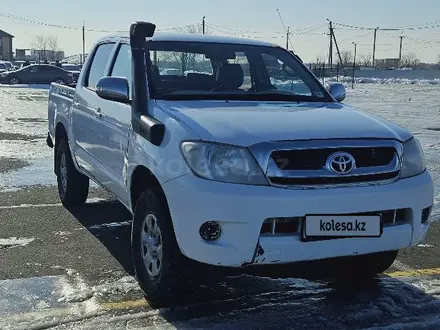 Toyota Hilux 2007 года за 3 550 000 тг. в Уральск