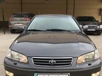 Toyota Camry 2000 года за 4 500 000 тг. в Жанаозен