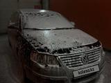 Volkswagen Passat 2010 годаүшін4 100 000 тг. в Уральск – фото 4