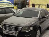 Volkswagen Passat 2010 годаүшін4 100 000 тг. в Уральск – фото 2