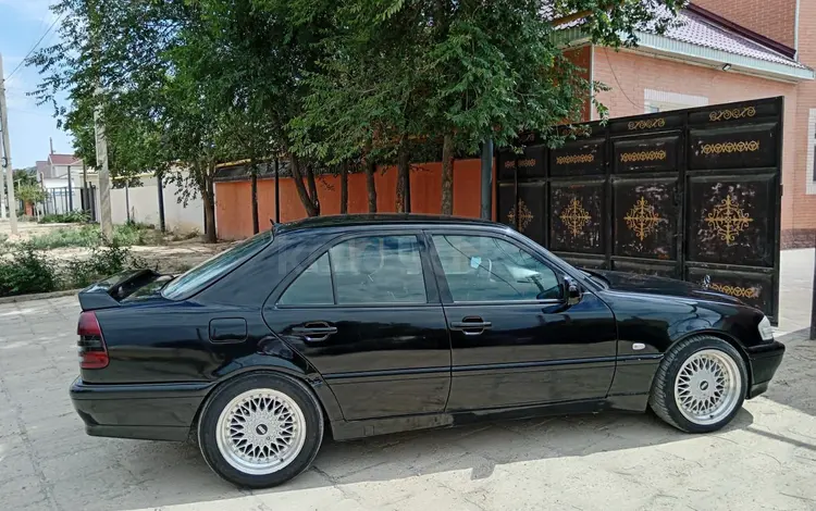 Mercedes-Benz C 180 1998 годаүшін1 800 000 тг. в Жанаозен