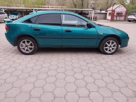 Mazda 323 1995 года за 1 550 000 тг. в Караганда