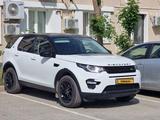 Land Rover Discovery Sport 2015 года за 11 000 000 тг. в Атырау
