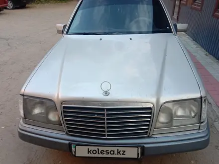 Mercedes-Benz E 280 1993 года за 2 000 000 тг. в Павлодар – фото 9