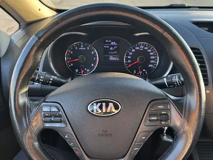 Kia Cerato 2015 года за 5 100 000 тг. в Атырау – фото 15