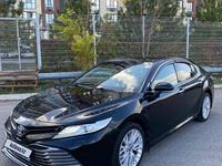 Toyota Camry 2018 годаfor13 100 000 тг. в Шымкент