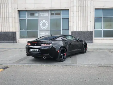 Chevrolet Camaro 2017 года за 7 000 000 тг. в Астана – фото 3