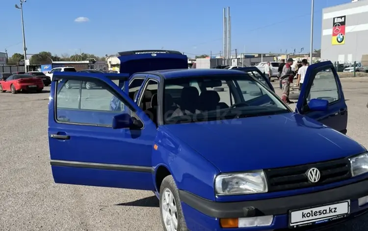 Volkswagen Vento 1994 года за 1 800 000 тг. в Караганда