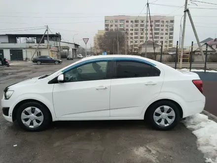 Chevrolet Aveo 2015 года за 2 300 000 тг. в Алматы – фото 5