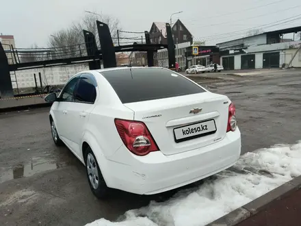 Chevrolet Aveo 2015 года за 2 300 000 тг. в Алматы – фото 6
