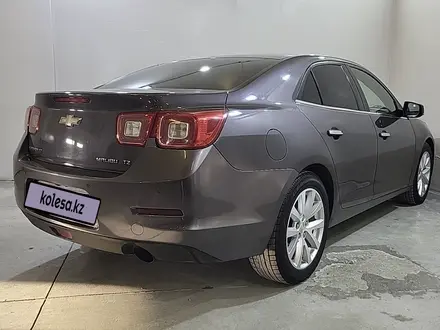 Chevrolet Malibu 2014 года за 5 230 000 тг. в Усть-Каменогорск – фото 5