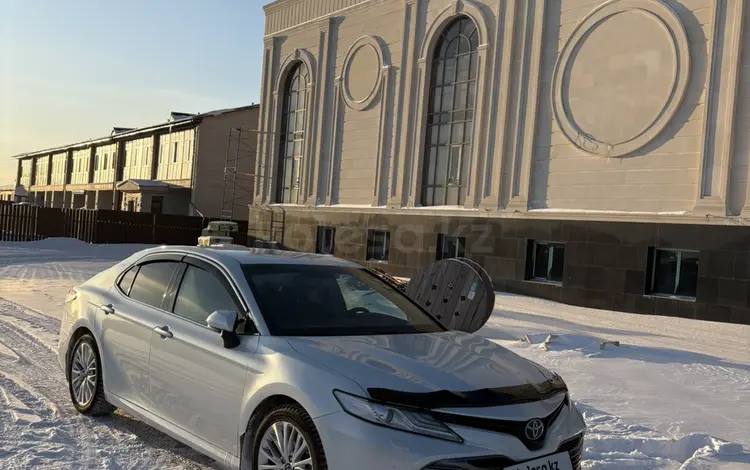 Toyota Camry 2019 годаүшін14 900 000 тг. в Караганда