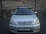 Toyota Avensis Verso 2003 года за 5 300 000 тг. в Шымкент – фото 2