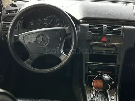 Mercedes-Benz E 230 1996 года за 1 250 000 тг. в Алматы – фото 6