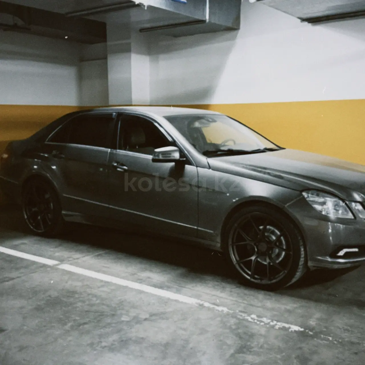 Mercedes-Benz E-Class, 2010