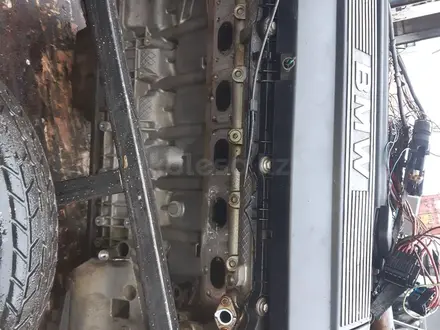 Двигатель на бмв м54 2, 5л за 1 001 тг. в Алматы – фото 3