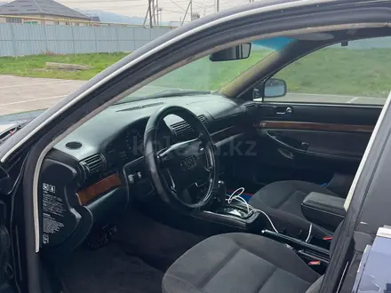 Audi A4 1996 года за 1 550 000 тг. в Алматы – фото 7