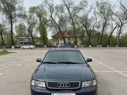 Audi A4 1996 года за 1 550 000 тг. в Алматы