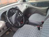 Nissan Almera Tino 2002 годаүшін2 700 000 тг. в Актобе – фото 5