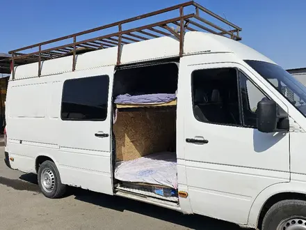 Mercedes-Benz Sprinter 1997 года за 3 700 000 тг. в Алматы – фото 3