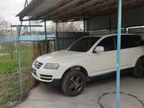 Volkswagen Touareg 2005 годаүшін5 000 000 тг. в Алматы – фото 2
