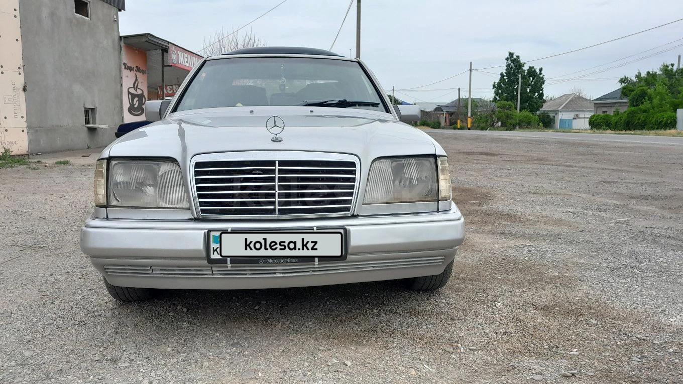 Mercedes-Benz E 230 1990 г.