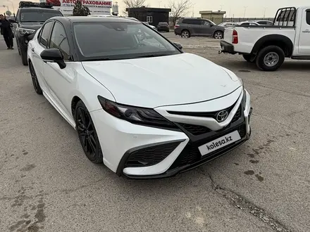 Toyota Camry 2022 года за 18 200 000 тг. в Актау – фото 12