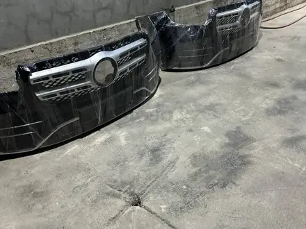 Передний бампер на Мерседес GLS 400, X167 за 10 000 тг. в Алматы