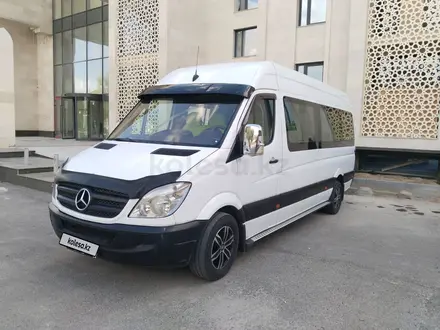 Mercedes-Benz Sprinter 2009 года за 9 600 000 тг. в Шымкент