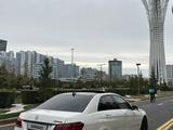 Mercedes-Benz E 400 2014 годаүшін16 700 000 тг. в Астана – фото 4