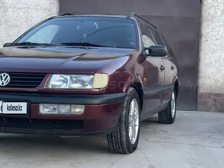 Volkswagen Passat 1994 года за 2 400 000 тг. в Кызылорда – фото 2