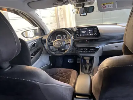 Hyundai Bayon 2023 года за 7 999 999 тг. в Шымкент – фото 3