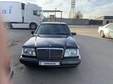 Mercedes-Benz E 320 1994 годаүшін2 900 000 тг. в Тараз – фото 2