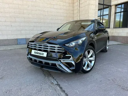 Infiniti FX37 2012 года за 12 700 000 тг. в Кокшетау