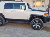 Toyota FJ Cruiser 2012 годаүшін17 500 000 тг. в Актау – фото 2