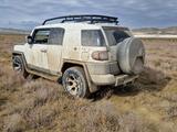 Toyota FJ Cruiser 2012 годаүшін17 500 000 тг. в Актау – фото 5