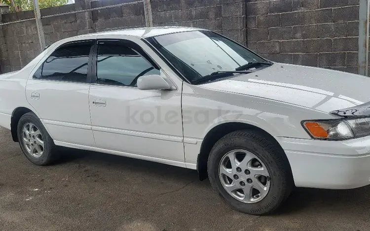 Toyota Camry 1999 года за 3 100 000 тг. в Алматы