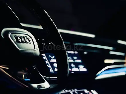 Audi Q8 2021 года за 45 000 000 тг. в Астана – фото 25