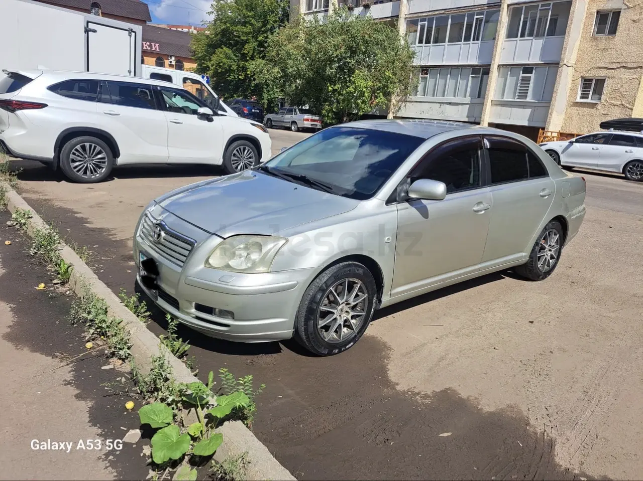Toyota Avensis, 2003