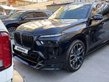 BMW X7 2025 года за 73 000 000 тг. в Астана