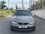 Opel Vectra 1996 года за 850 000 тг. в Шымкент