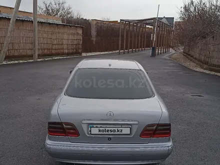 Mercedes-Benz E 500 2001 года за 5 800 000 тг. в Шымкент – фото 9