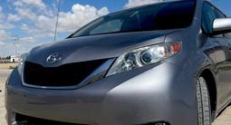 Toyota Sienna 2014 года за 13 500 000 тг. в Жанаозен – фото 2