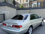 Toyota Camry 2001 годаүшін4 500 000 тг. в Шымкент