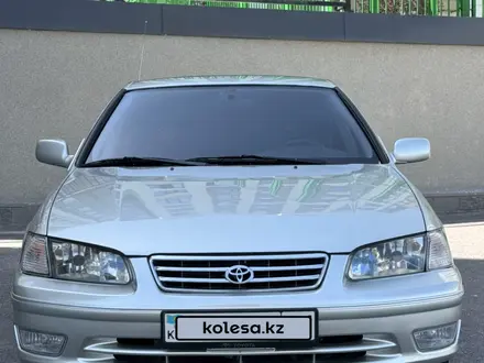 Toyota Camry 2001 года за 4 500 000 тг. в Шымкент – фото 5