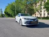 Toyota Camry 2020 года за 15 500 000 тг. в Талдыкорган – фото 2