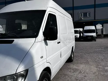 Mercedes-Benz Sprinter 2003 года за 5 000 000 тг. в Алматы – фото 4