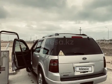 Ford Explorer 2006 года за 6 555 555 тг. в Актау – фото 12